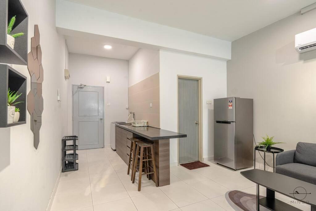 Akademik Austin #convinent #restaurant #milk Tea Apartment